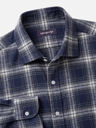 Blaues tartan dickes Flanell hemd